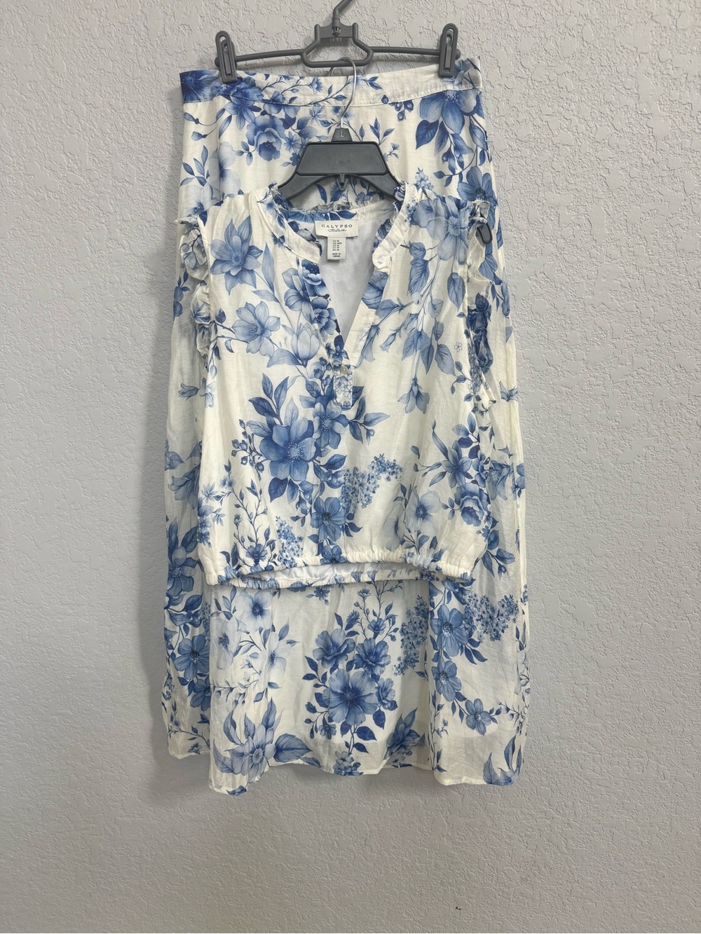 Casual Blue Floral V-neck Women’s two piece skirt set